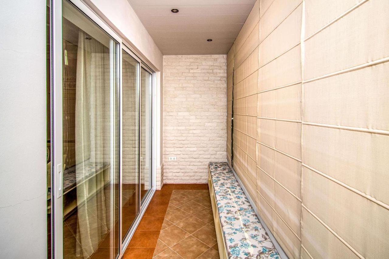 شقة فارنا  في Central Shabby Chic Flat Close To Paid Parking المظهر الخارجي الصورة